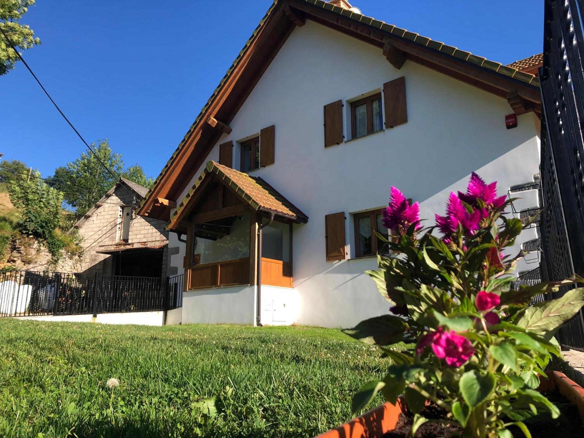 Apartamentos Zabalarena Basoa Orbaiceta Exterior foto